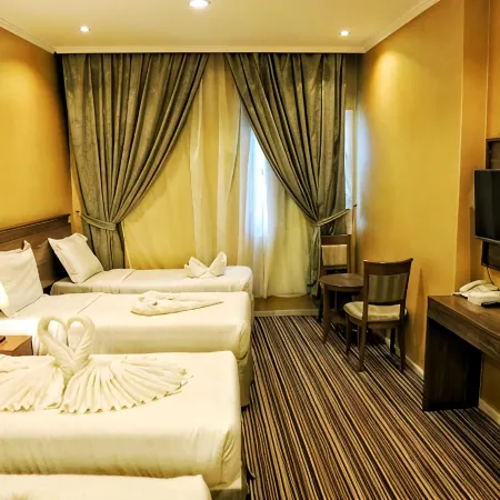 Wahat Almisk Hotel Отели рядом с достопримечательностью «Мечеть E Taneem»