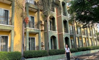 B2 Buriram Boutique and Budget Hotel