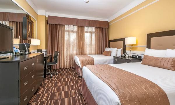 The Pickwick Hotel