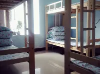 Shuyou Theme Youth Hostel (Xi'an Daming Palace Ruins Park Shop) - 호스텔