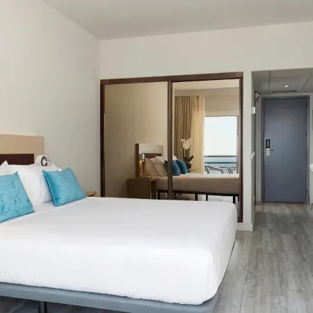 Tryp by Wyndham Lisboa Caparica Mar