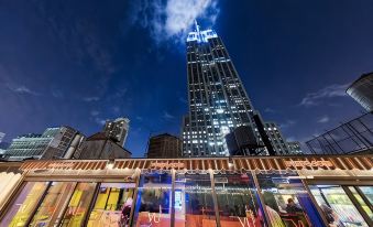 The Hotel at Fifth Avenue