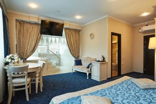 Evropa Mini-Hotel - 2 ดาว