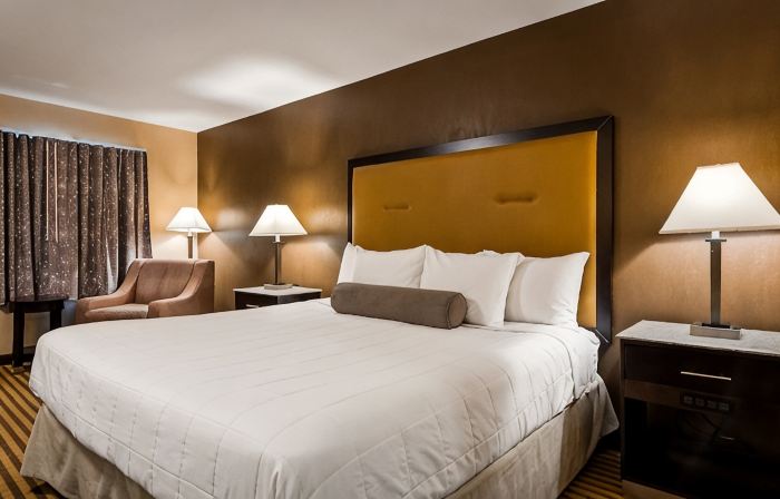 Travelodge by Wyndham Bellmawr