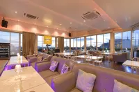 Gajahmada Avara Boutique Hotel - breakfast