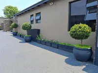 Balalaika Boutique Lodge