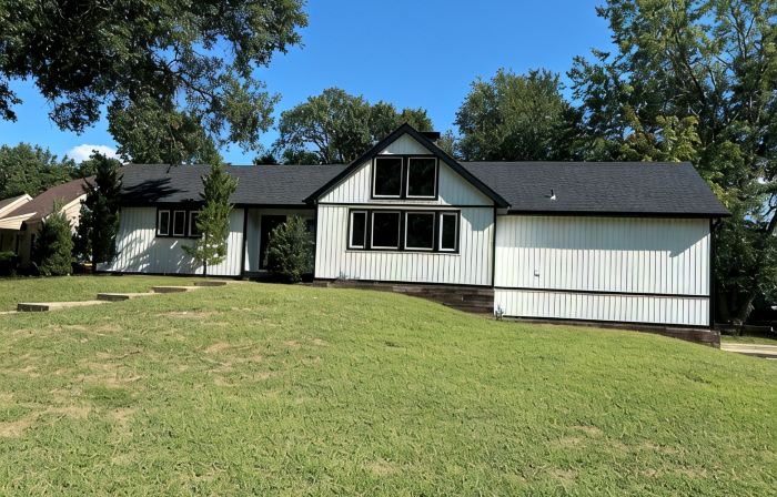 3Bedroom and Loft Countryside Dr Home Minutes from Pitt State and Local Eateries