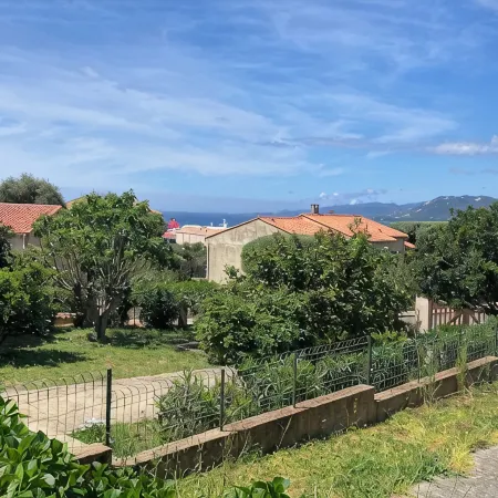 Cosy apartment, 10 minutes' walk from Propriano center and beach