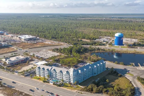 3-bedroom condo in beautiful Orange Beach w/Pool & fitness room, Deeded Parking - บังกะโล