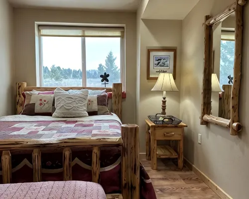Welcome to our Mountain Lake Getaway Hotels in Meagher County