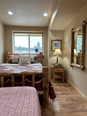 Welcome to our Mountain Lake Getaway