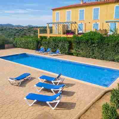 Beautiful duplex near the beaches of Cala Anguila (WI-FI free of charge) Fitness & Recreational Facilities