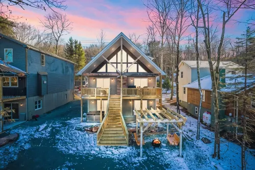 New Modern Luxe Lakeview Retreat: Lake Access, HotTub, Game Room, Firepits, Pets - 4-Star