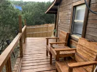 Romantic Cabin: Hot Tub, Pet Friendly, 2m Whitewater, Concierge, Private Driver - Chalets