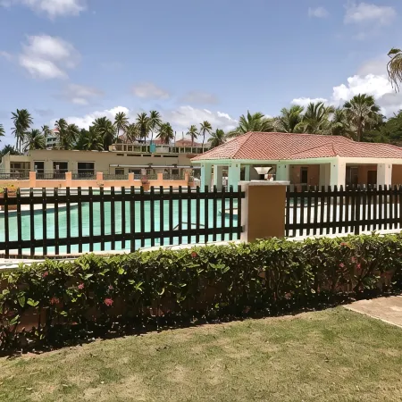 Spacious apartment with sea views, everything you need to spend your vacations.