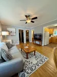 Poseidon’s Mini Getaway: Serene Outer Banks Retreat Near the Beach - Homestays