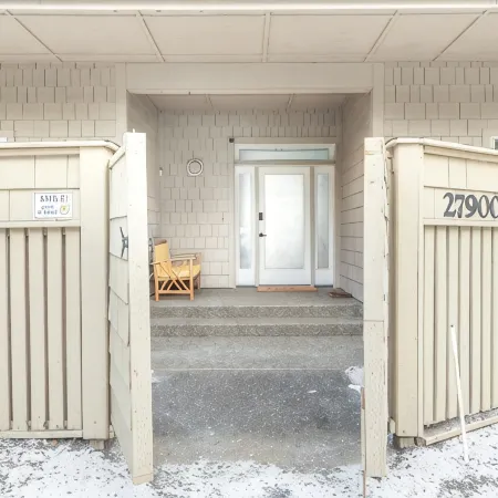 Spacious home with stunning Hood Canal Views, hot tub, game room, dog-friendly