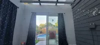 Cheerful 3 bedrooms house with a pool -1 mn from Nasa - 5 -6  PEOPLE MAX - Private Pools