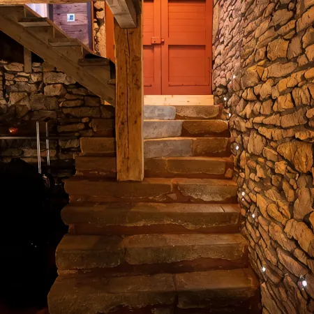 Contemporary cellar in the heart of Arbois KV'O37