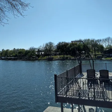 LBJ Open Water Home w/ 2-level Dock & Rope Swing!