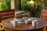 Romantic Honeymoon Retreat • 1Br Villa for 4 •  Beach, Pool, Hot Tub & Lanai
