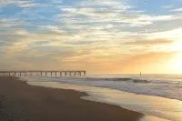 Crystal Coast Retreat! 2br/2bth Waterfront Condo with Community Pool!