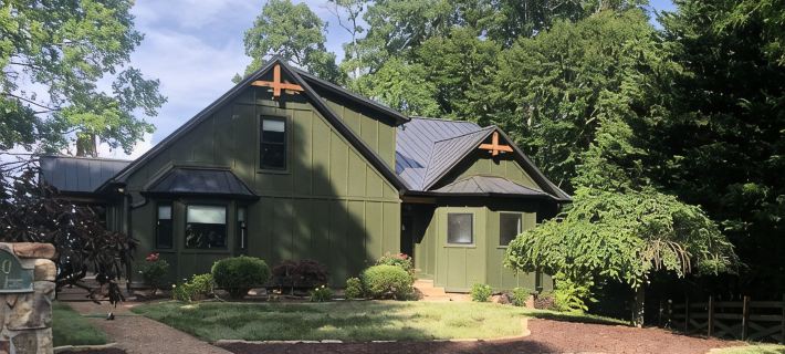 Gorgeous lake view- Only 1 mile from Sligo Marina! Hotels in DeKalb County