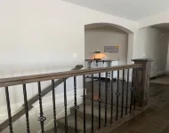 Cheerful, spacious, sunny & comfy 4-bdrm home - Kitchens