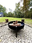 Cozy Chalet: Newly Renovated Two Bedroom with WiFi, Deck, Fire Pit & Grill - Chalets