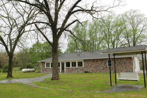 Cabool Lake View Country Getaway - Homestays