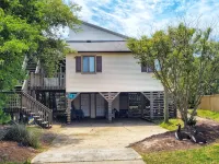 500 ft from Beach in Duck! Charming Obx Cottage "The Cozy Duck"  4 Bd/2 ba فنادق في دوك