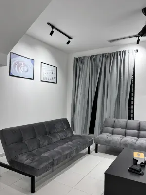 Senai 14pax The Joyous Home Pooltable Airport JPO