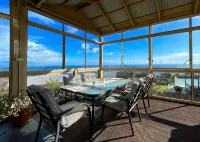 Ocean View Holiday Home Near Beach in Mount Martha