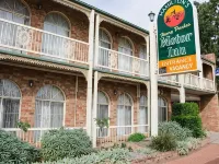 Hamilton Henry Parkes Motor Inn Hotels in Parkes