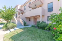 NEW LISTING!Stunning Sea Place Renovated -Oceanview 1st floor 2bd/bath - 3 stjerner