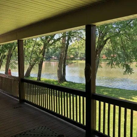 The River's Edge - Rare find along The Allegheny River 3 bedroom/ 1 1/2 bath