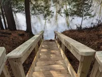 Charming 2-Bedroom Cabin on the River in Beaverton Hotels in Gladwin County