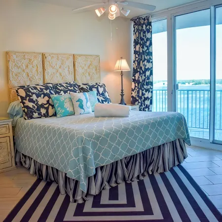 Caribe D907 Luxury Condo- Panoramic Gulf & Bay Views- Resort Amenities