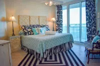 Caribe D907 Luxury Condo- Panoramic Gulf & Bay Views- Resort Amenities
