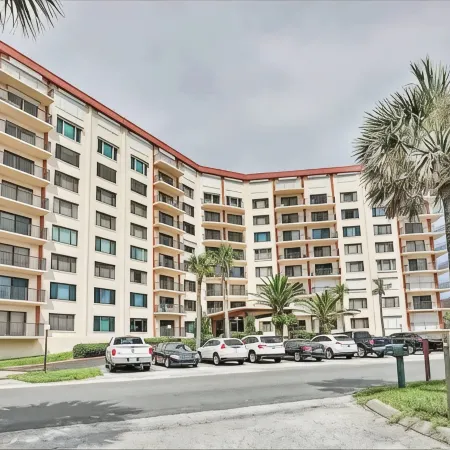 Oceanfront, 2 Bed Condo. Pool.  Amazing Views from All Rooms of Ocean and Beach