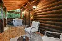 Cozy Couples Cabin! Hidden in the Woods of Hocking Hills! - Hytter