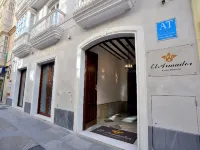 El Armador Casa Palacio by Luxury Suites Cádiz Hotels near Falla Theater
