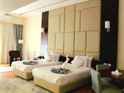 Royal Jewel Al Raml Hotel