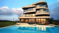 Laguna Villas & Resorts - Boutique