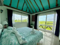 Oceanfront Penthouse -4300 Sq Ft, 2 Level -Mi Casa Del Mar - ที่มีสระว่ายน้ำ