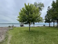 Wiseman Cottage on Hubbard Lake Hotels in Alcona County