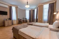Hotel Imperial House