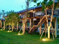Tree House Home Stay Hotel a Uthai Thani