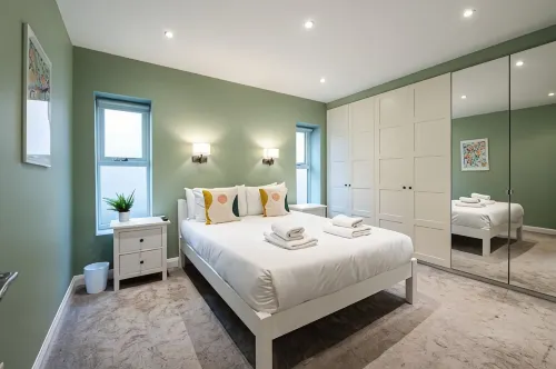 Hot tub, games room & cinema in Bournemouth - Wi-Fi