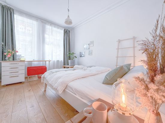 Classy & cozy apartment in the best neighbourhood - family-friendly and central
